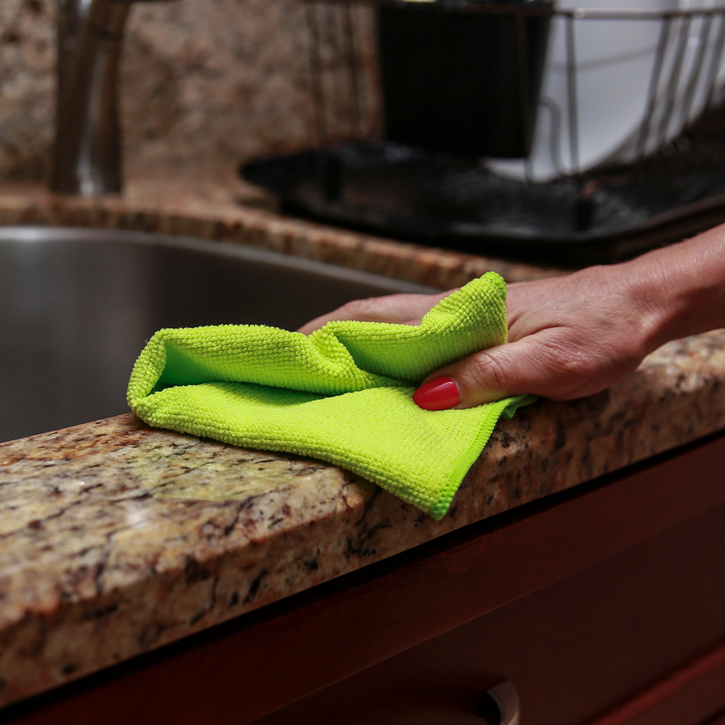 DSV Standard Microfiber Cleaning Cloth,Pack of 24 |Green & Orange| Size:11.8" x 13.8" | Super Absorbent Reusable Wash Clothes for Car House Window Cleaner & Screen Cloth